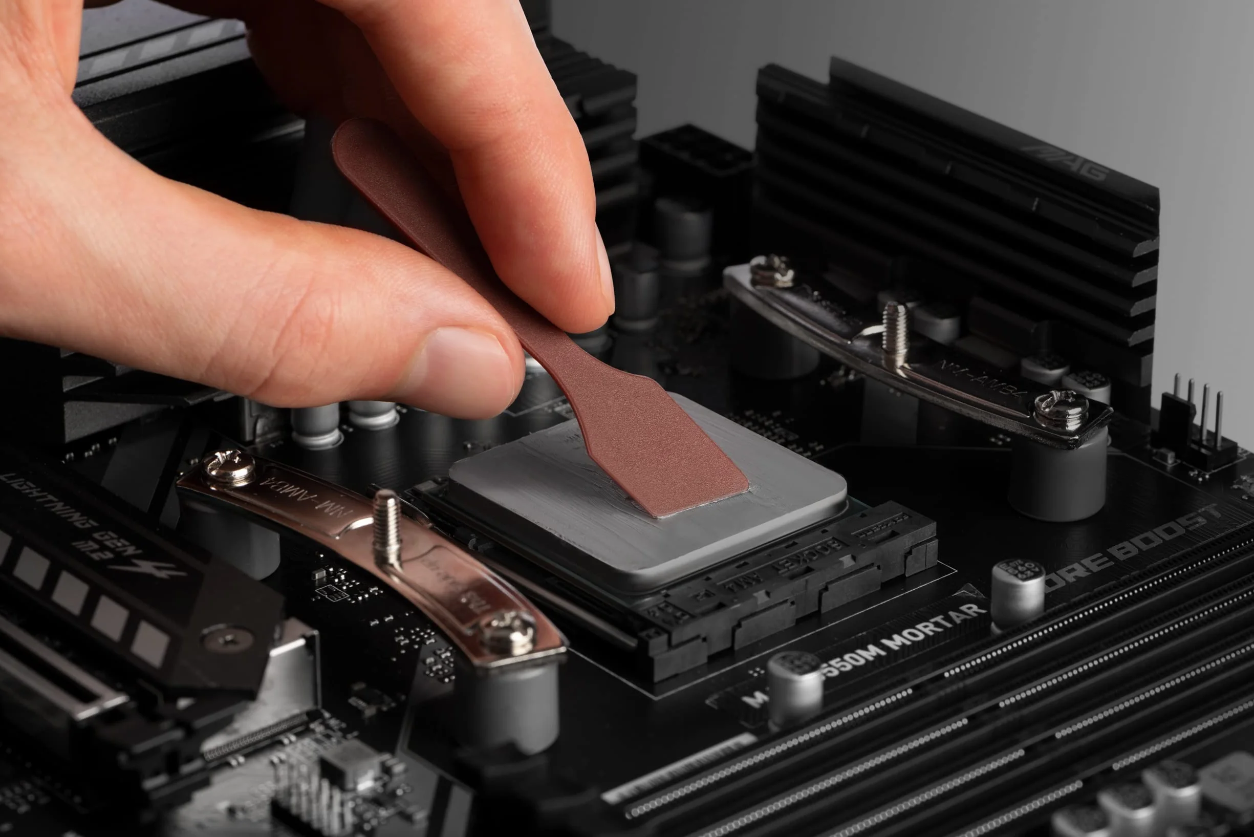 Noctua NT-H1 3.5g SW Edition, Komputerowa Pasta Termoprzewodząca ze Szpatułką i Ściereczkami Czyszczącymi
